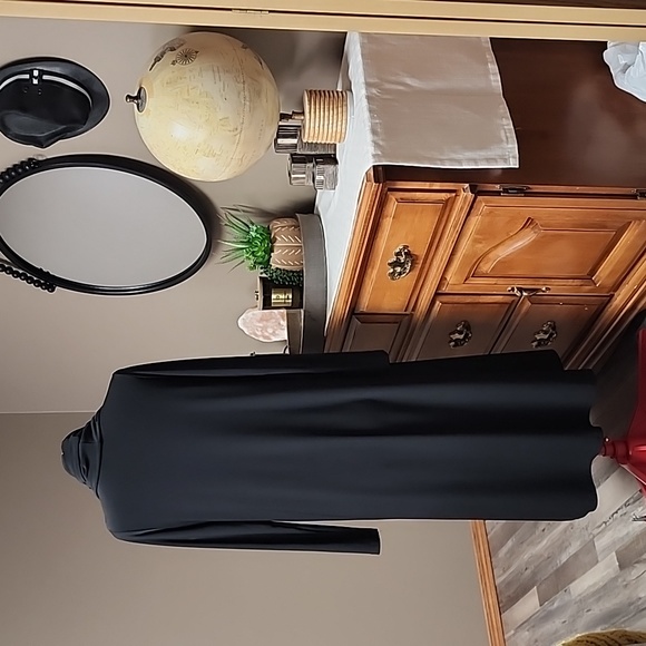 Sympli - Black long draping sweater. - Picture 2 of 11